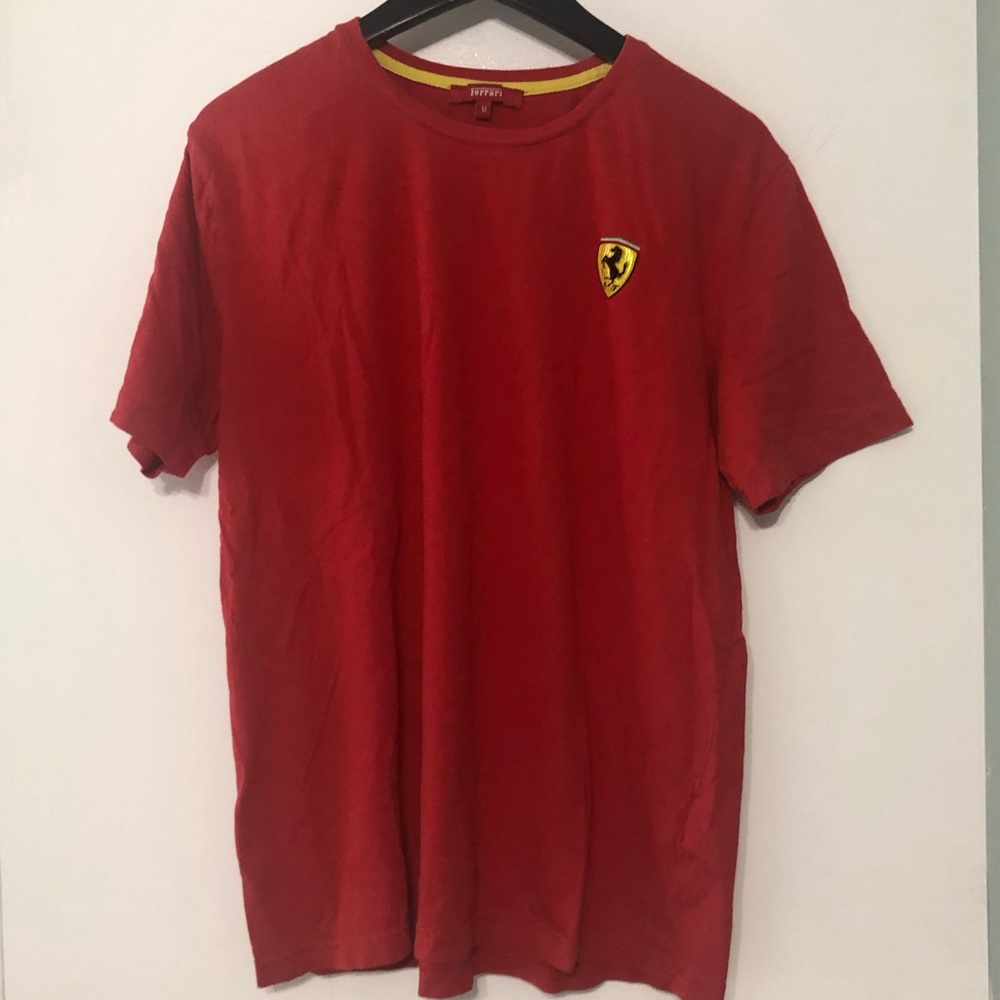 FERRARI red T-shirt